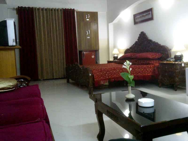 Aravali Clarks Inn Алвар Экстерьер фото
